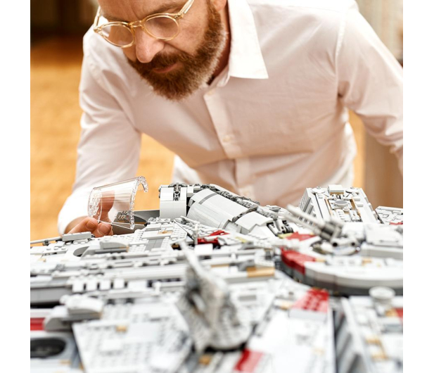 LEGO Star Wars 75192 Sokół Millennium - 409842 - zdjęcie 7